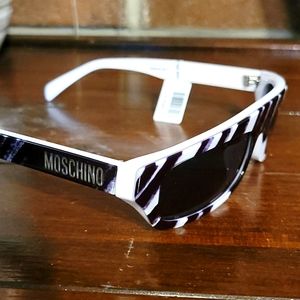 Nwt Moschino ladies sunglasses mos 047/S